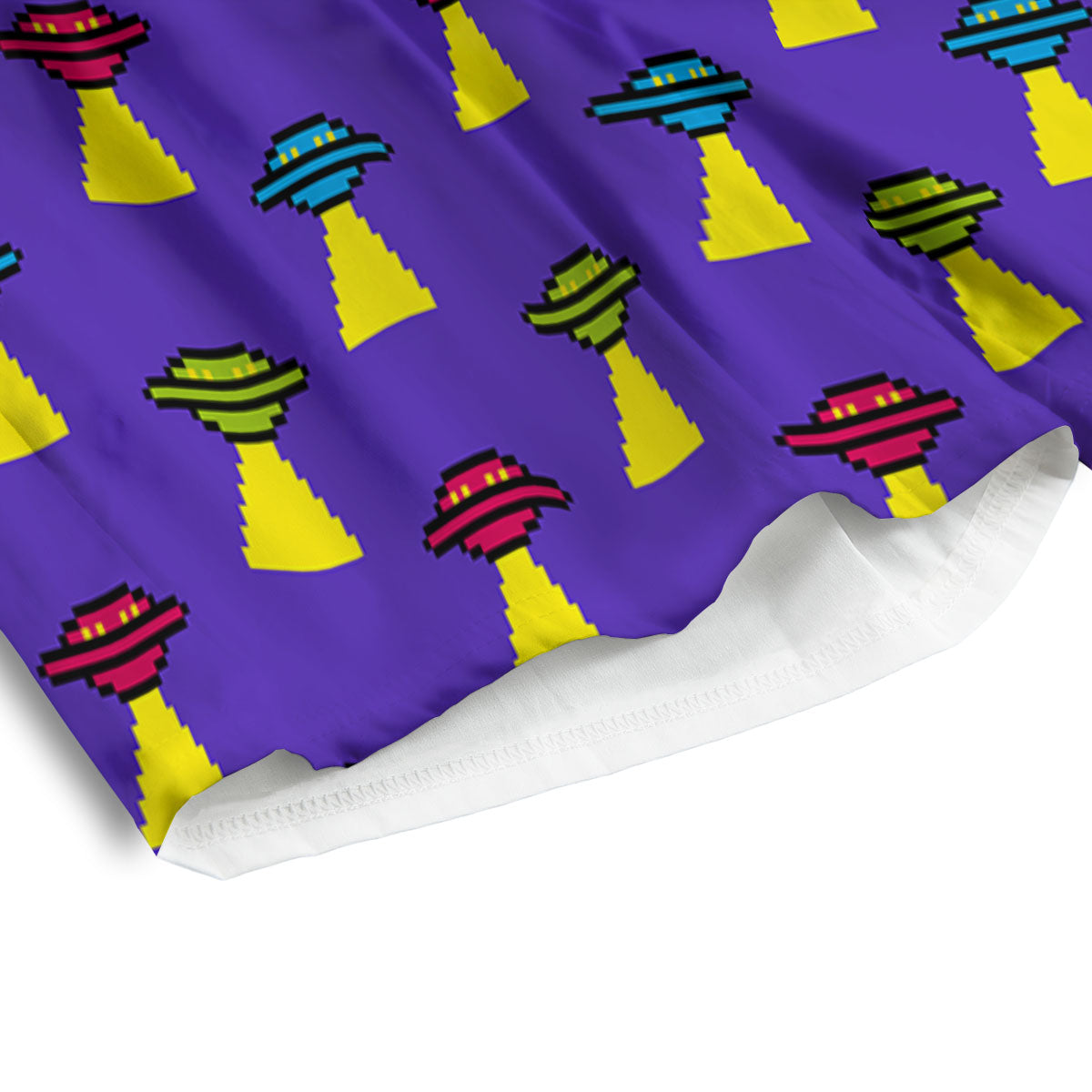 Aliens UFO Pixel Print Pattern Men's Athletic Shorts