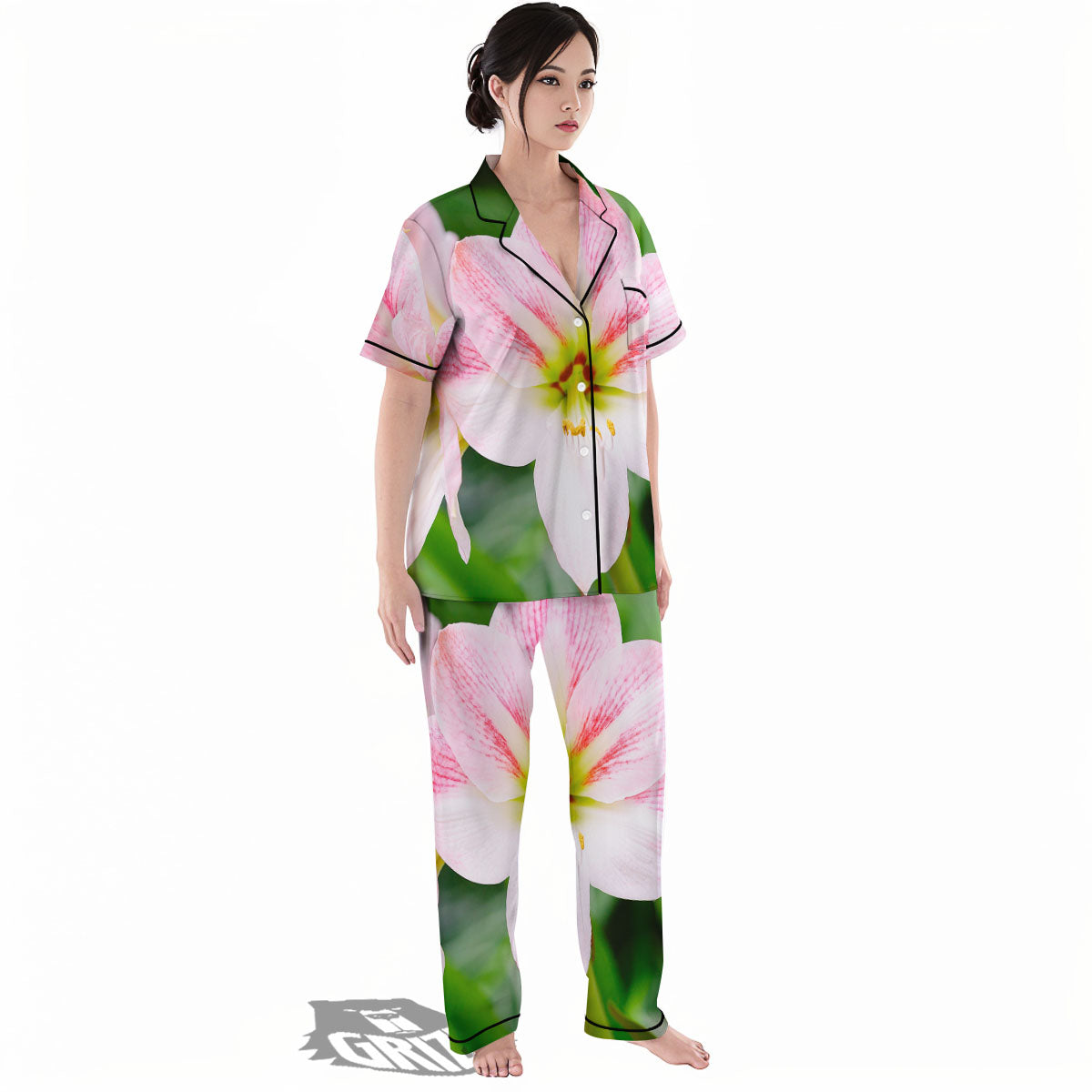 Amaryllis Pink And White Print Women's Pajamas Set-grizzshop