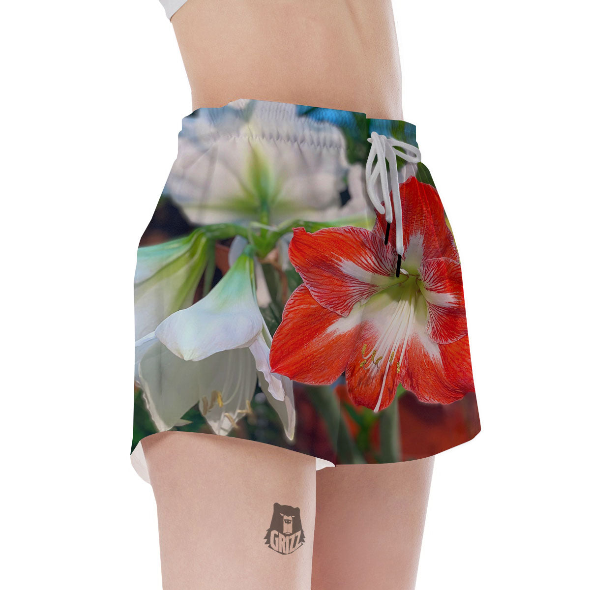 Amaryllis White And Red Print Women's Shorts-grizzshop