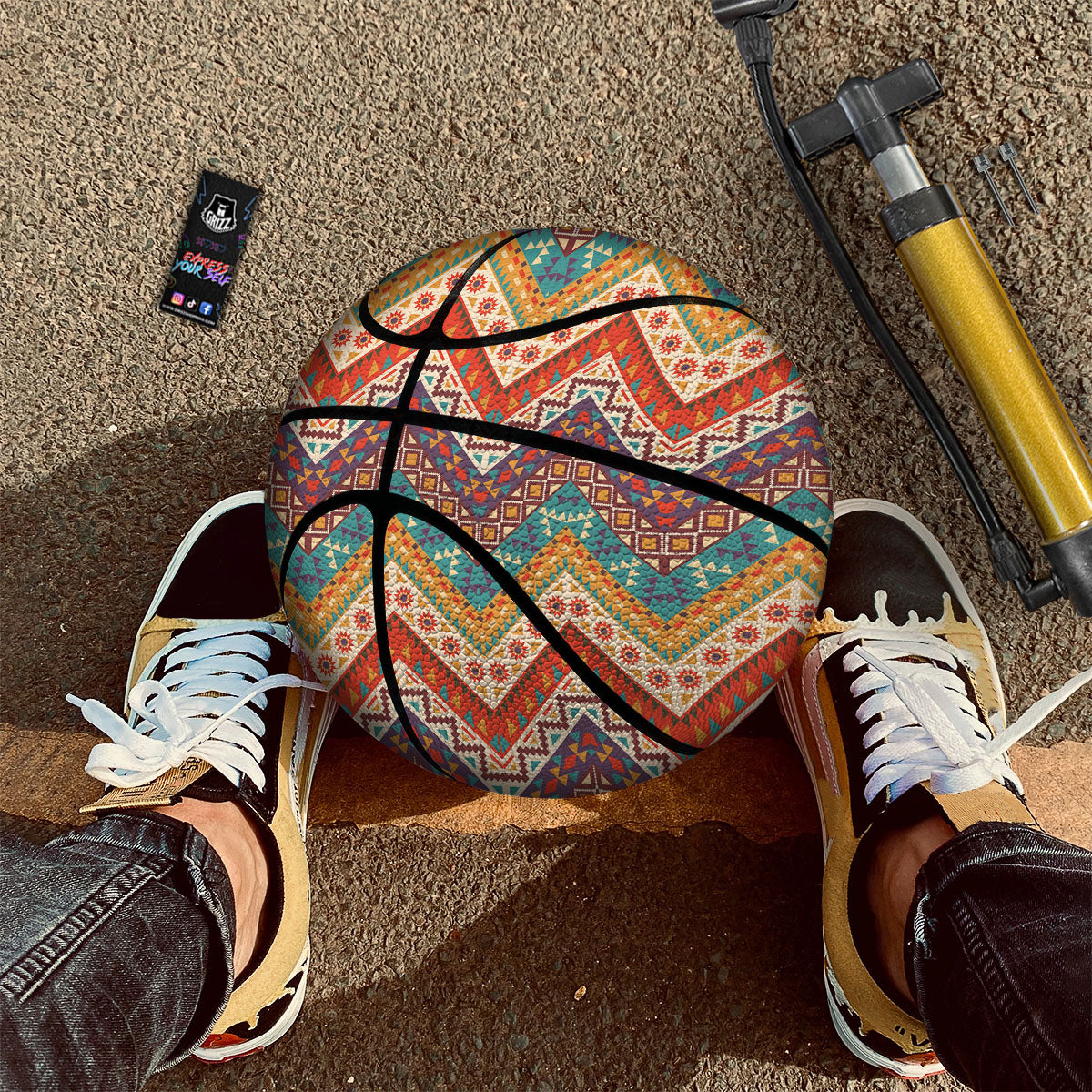 American Native Tribal Chevron Print Basketball-grizzshop