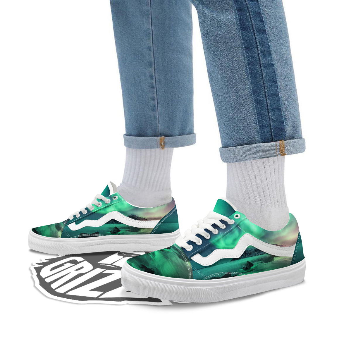 Aurora Northern Lights Print Skate Shoes-grizzshop