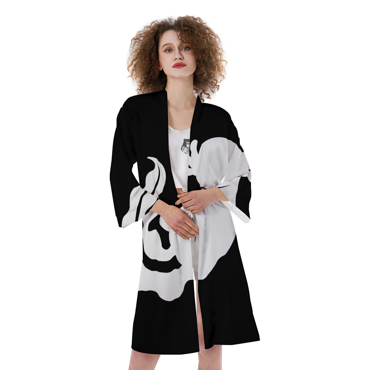 Axolotl White And Black Print Kimono-grizzshop