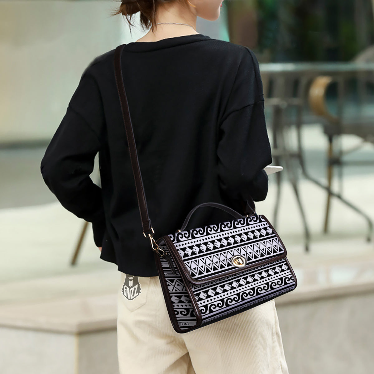 Aztec White And Black Print Pattern Women's Satchel Bag