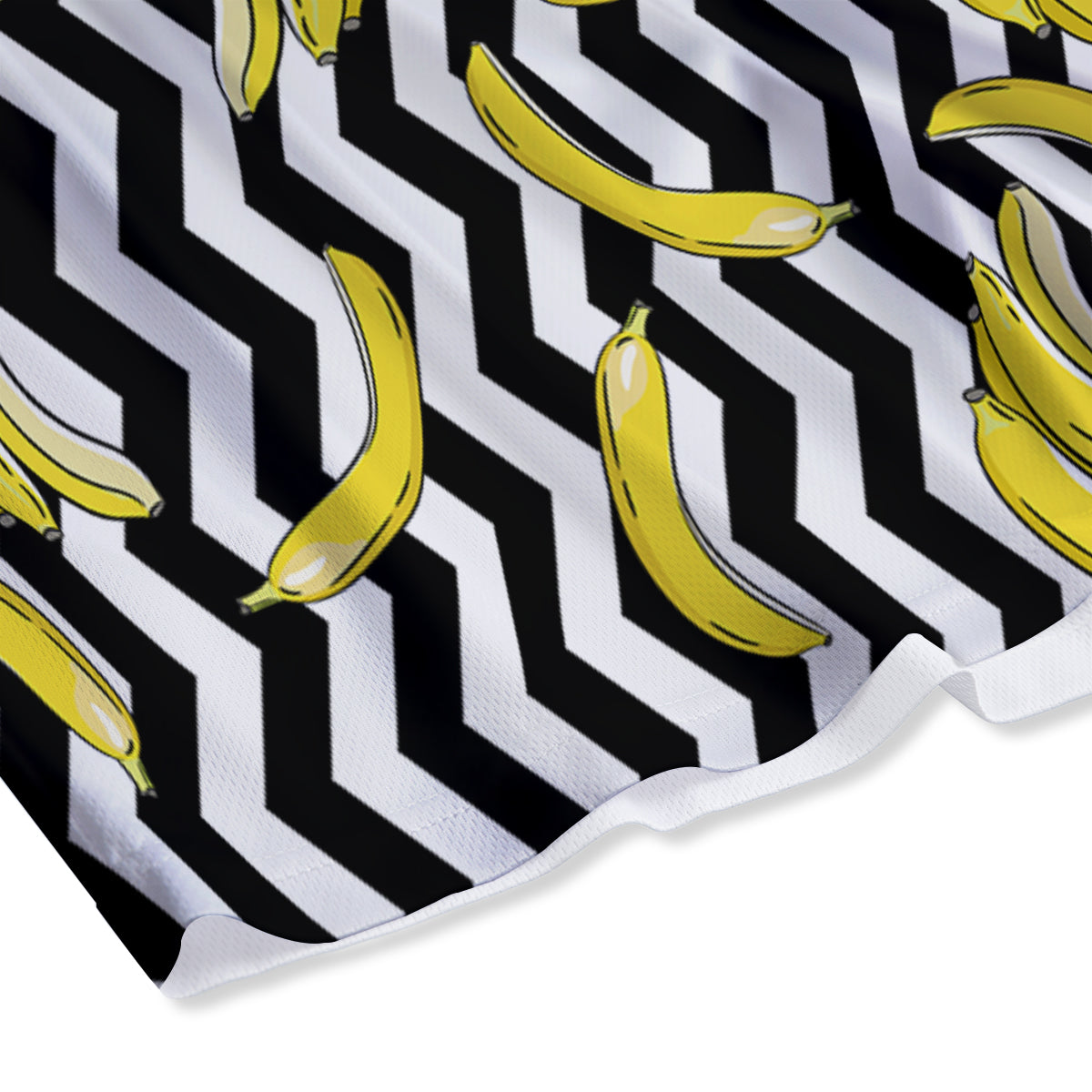 Banana Zigzag Print Pattern Mesh Shorts