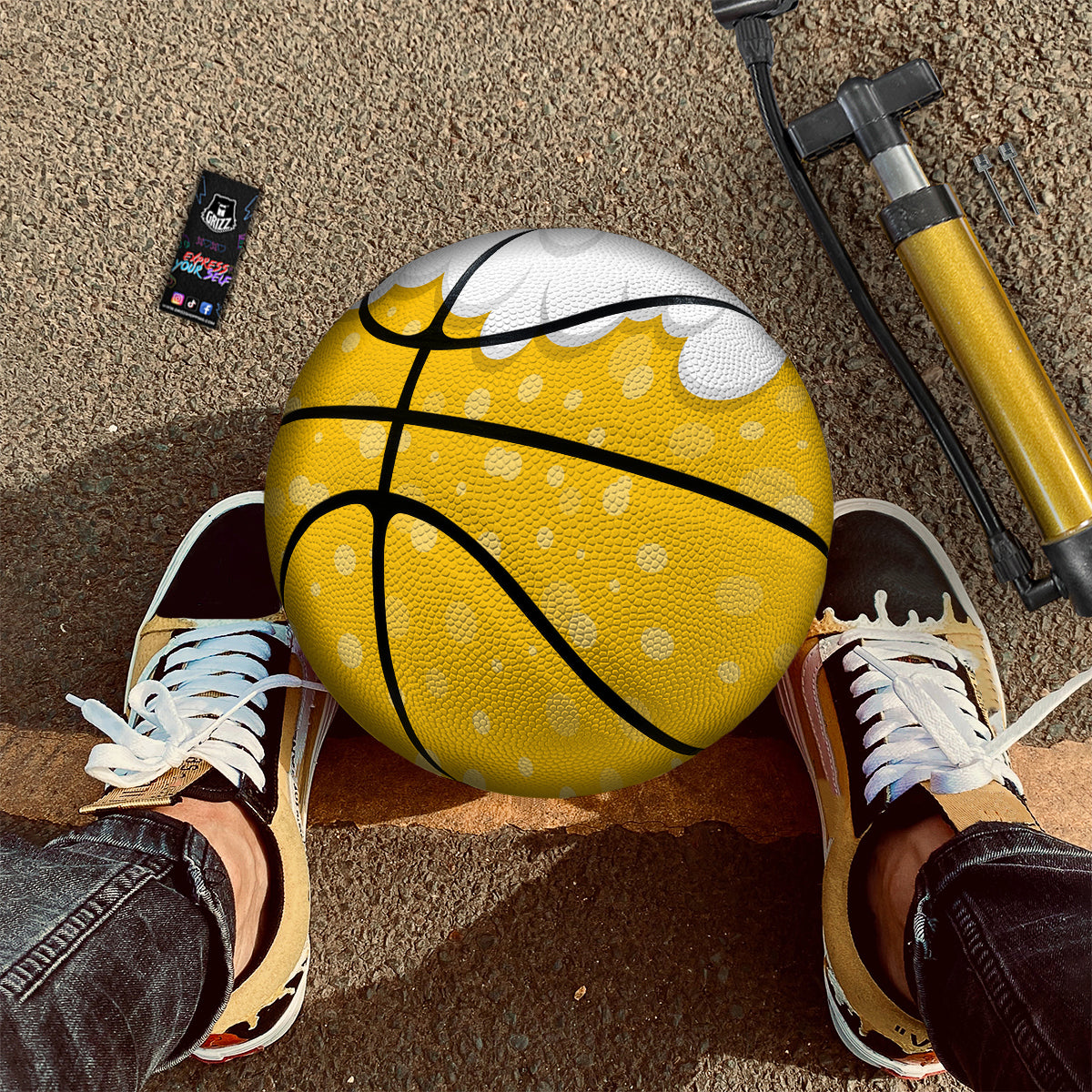 Beer Foam And Bubbles Cartoon Print Basketball