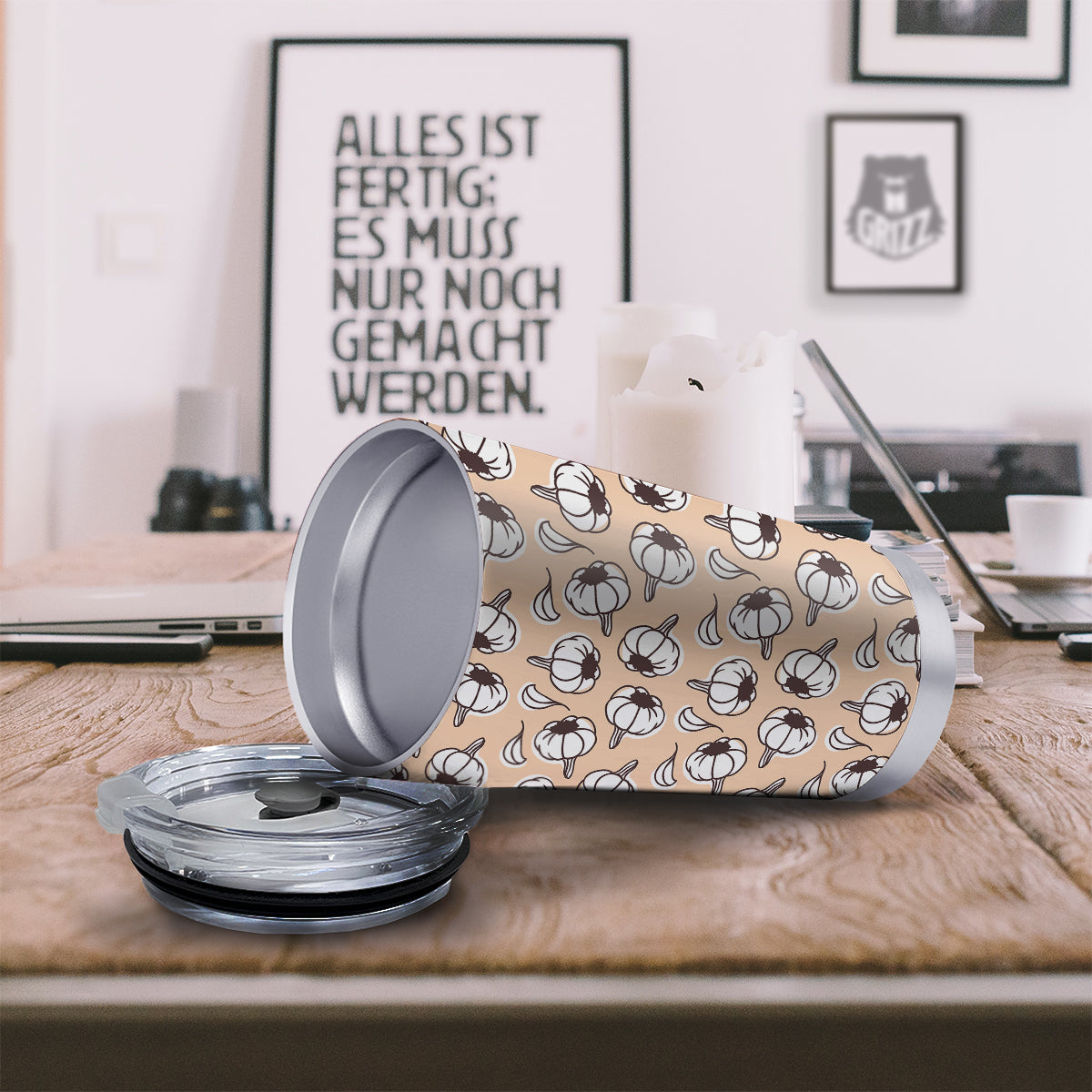 Beige Garlic Print Pattern Tumbler-grizzshop
