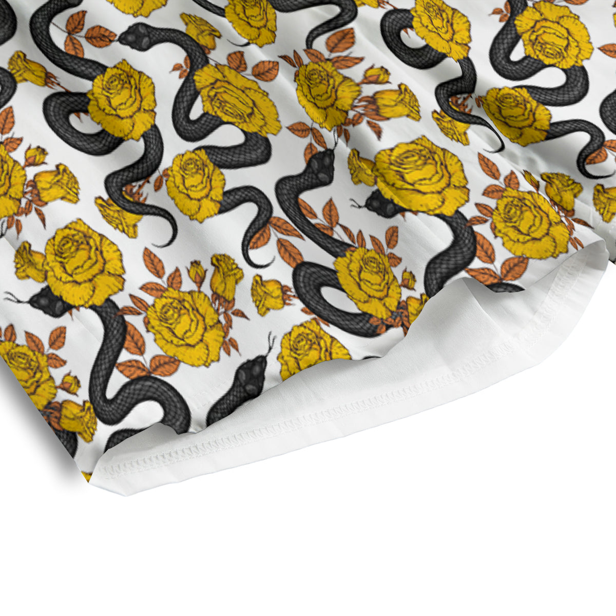 Black Snake And Gold Rose Print Pattern Men's Athletic Shorts