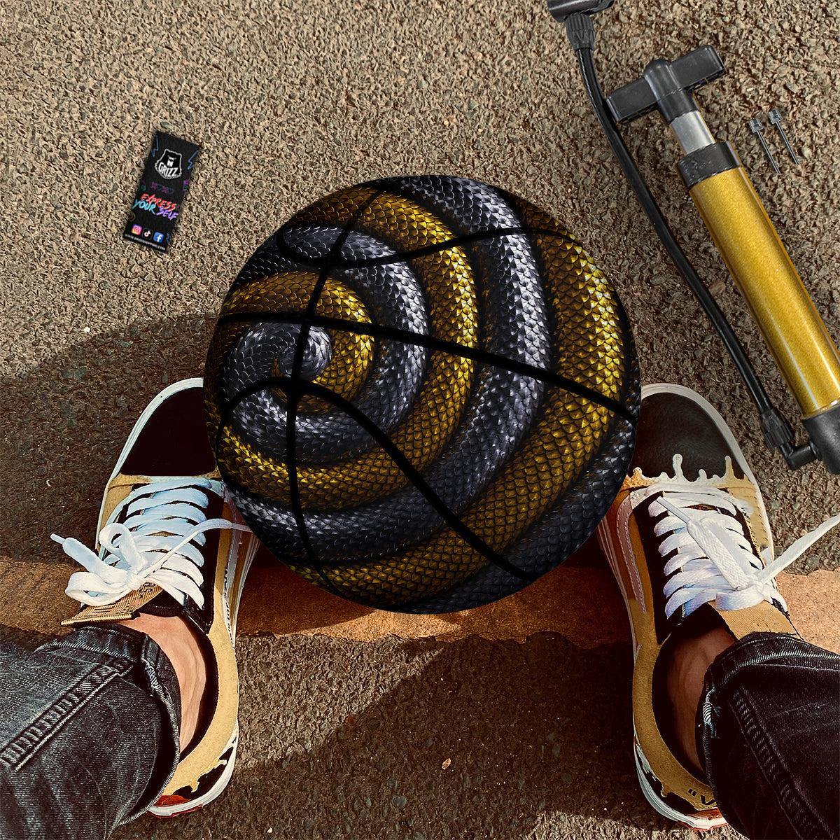 Black And Gold Twisted Snakes Print Basketball