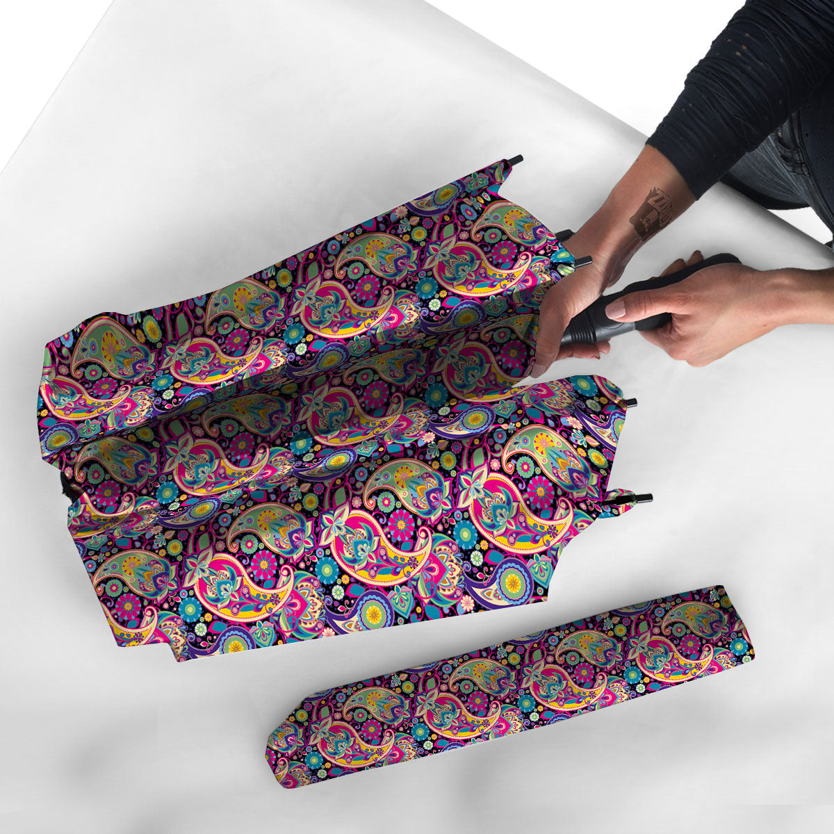 Blue Pink And Green Paisley Print Umbrella-grizzshop