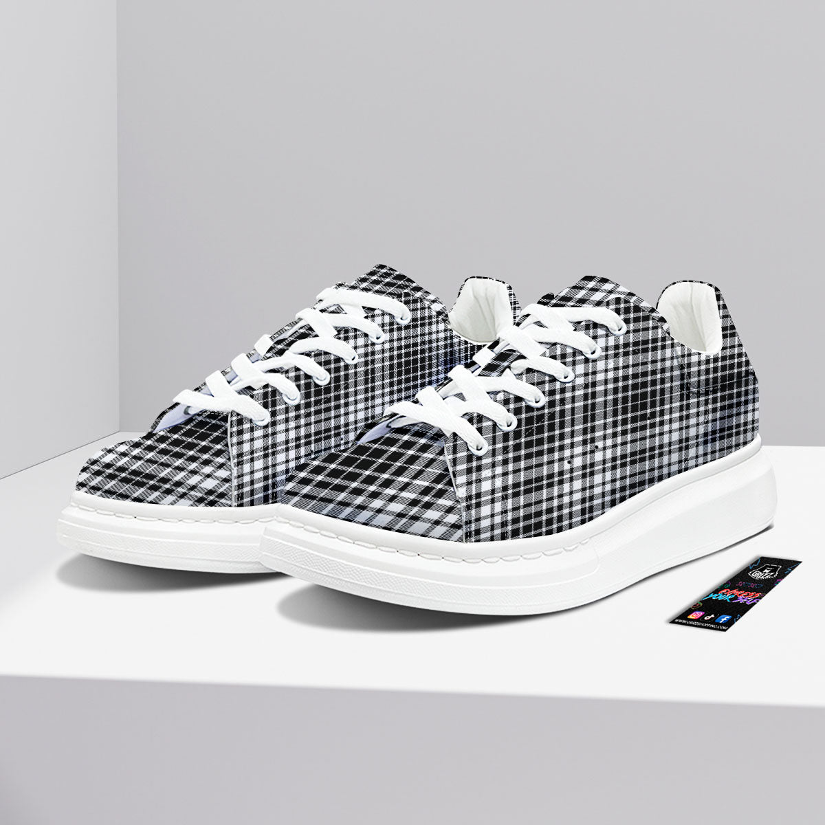 Border Tartan White And Black Print Platform Shoes-grizzshop
