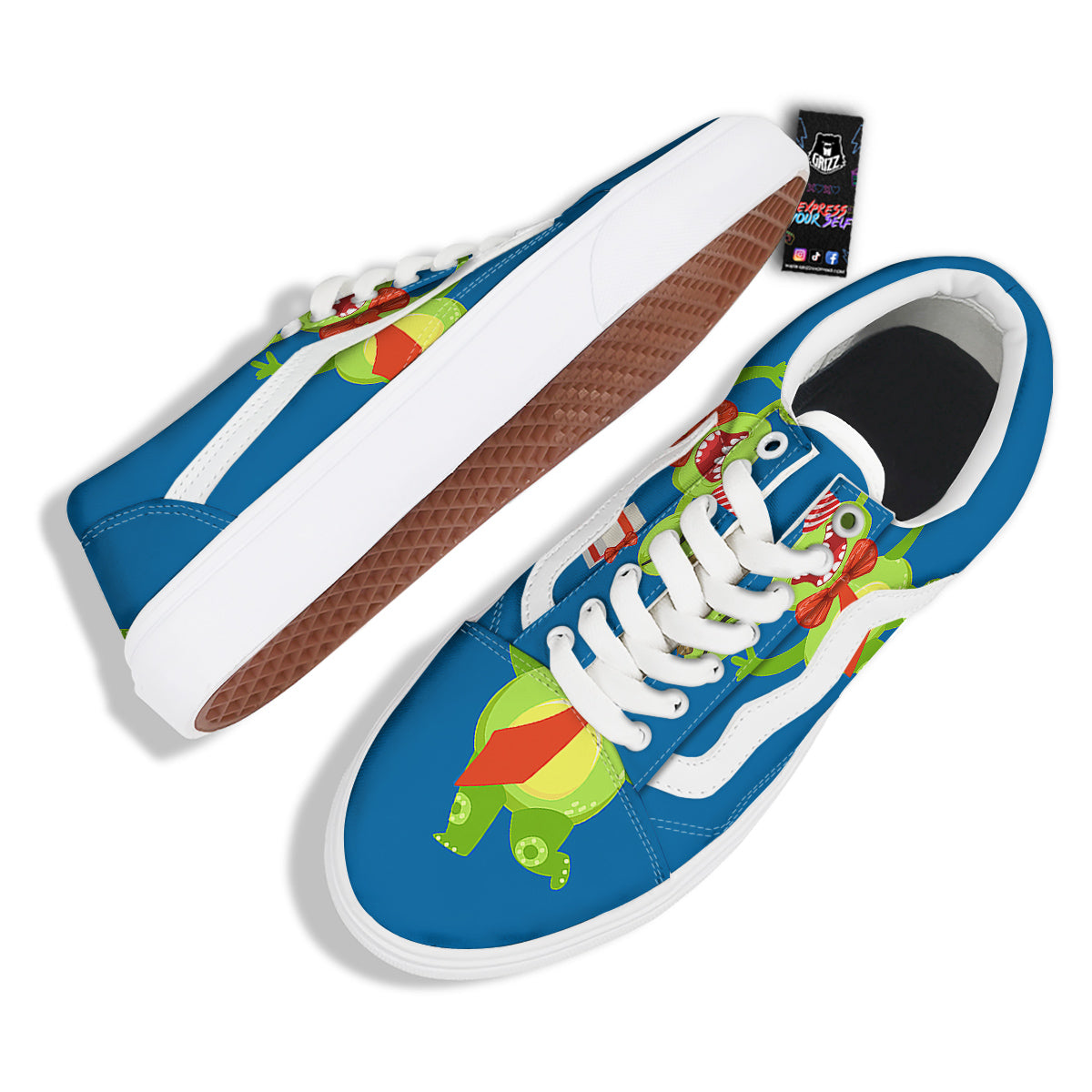 Bow Tie With Cute Alien Print Skate Shoes-grizzshop