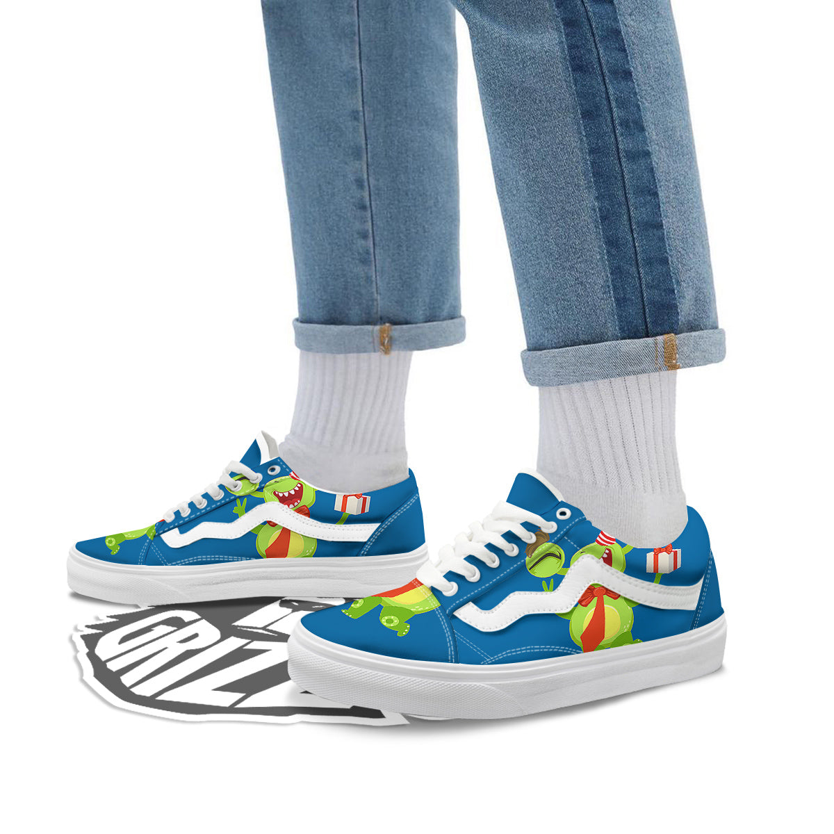 Bow Tie With Cute Alien Print Skate Shoes-grizzshop