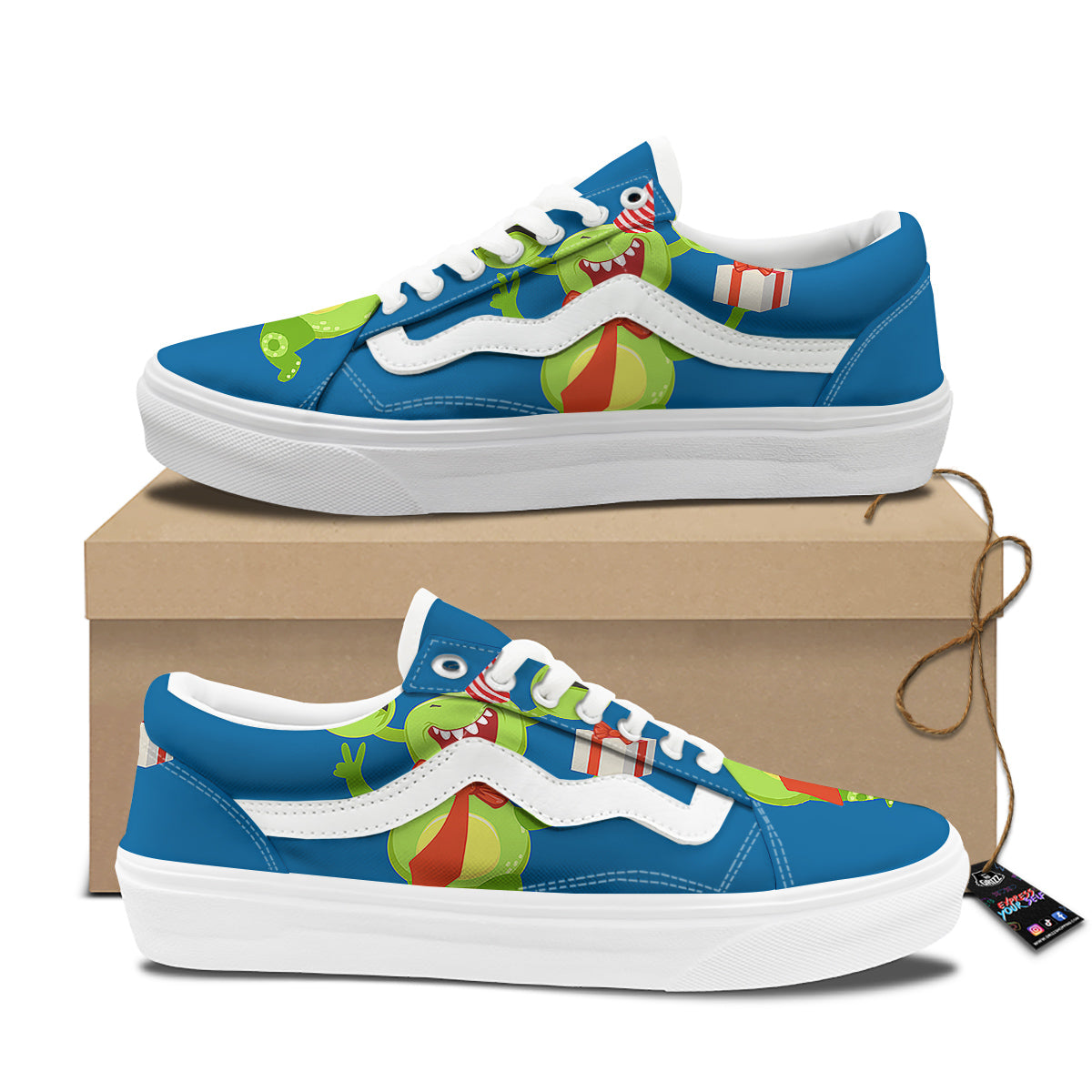 Bow Tie With Cute Alien Print Skate Shoes-grizzshop