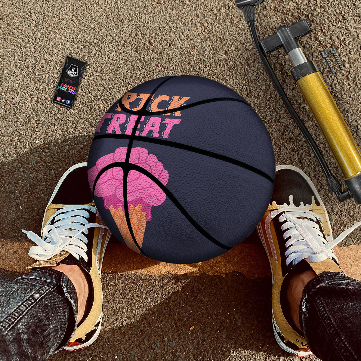 Brain Halloween Print Basketball-grizzshop