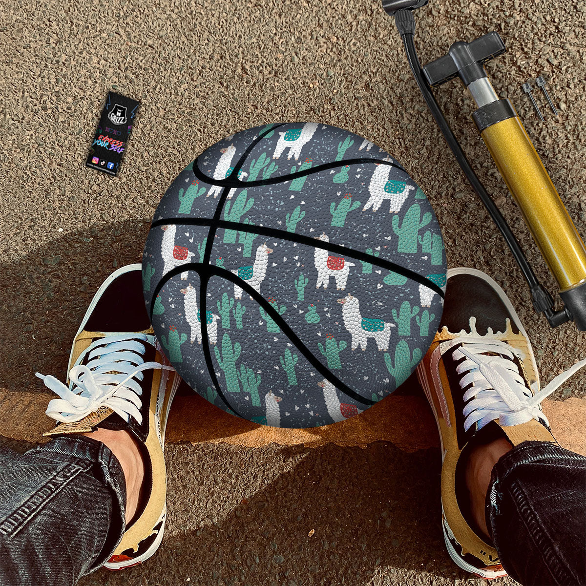 Cactus And Happy Llama Print Pattern Basketball