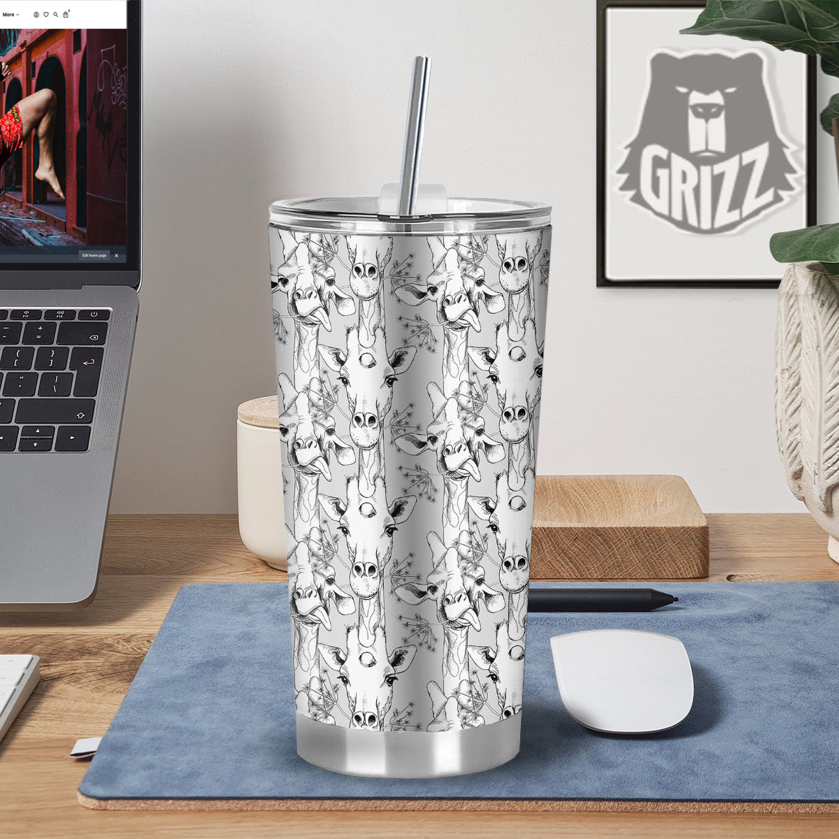 Cartoon Giraffe White And Black Print Tumbler-grizzshop