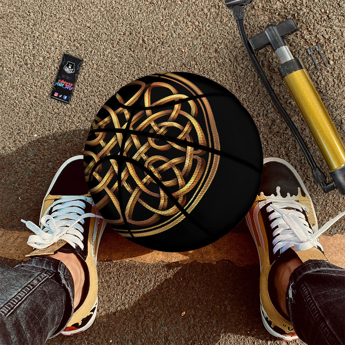 Celtic Knot Golden Print Basketball-grizzshop