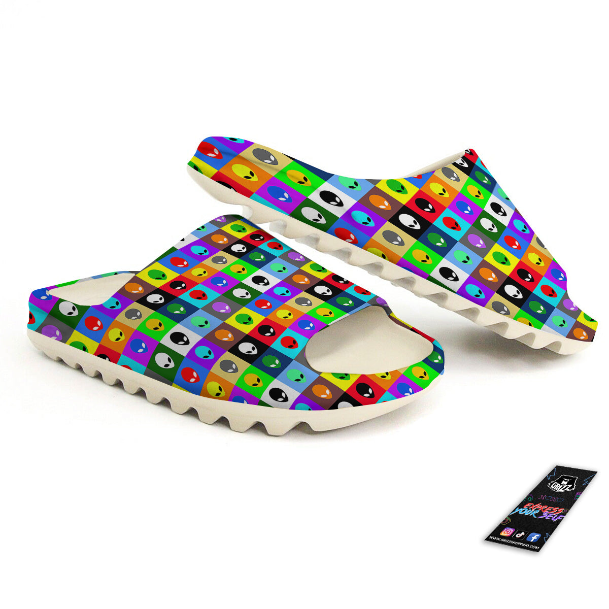 Colorful Retro Aliens Face Print Pattern Sandals-grizzshop