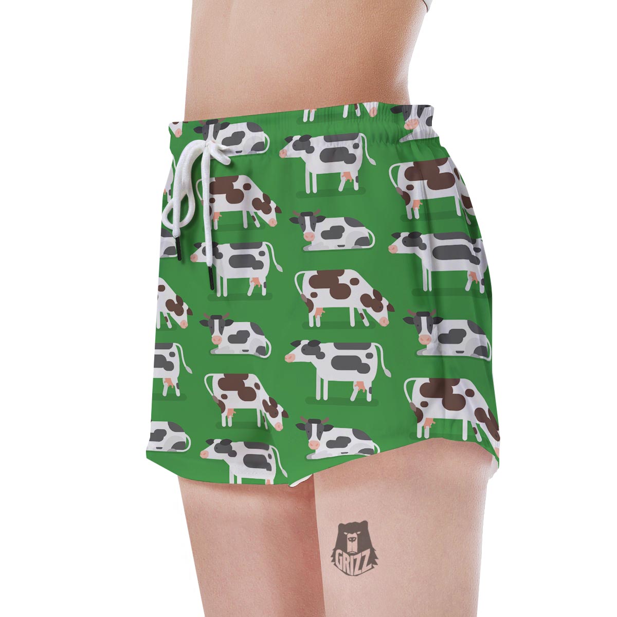 Cow In Green Grass Print Women's Shorts-grizzshop