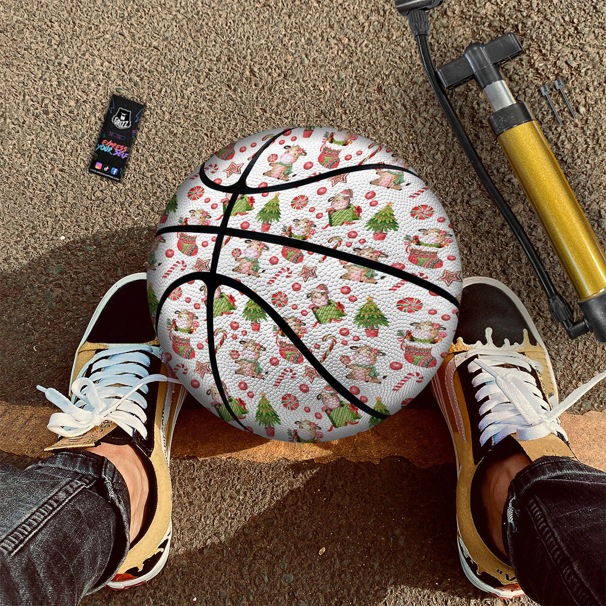 Cow Christmas Print Pattern Basketball