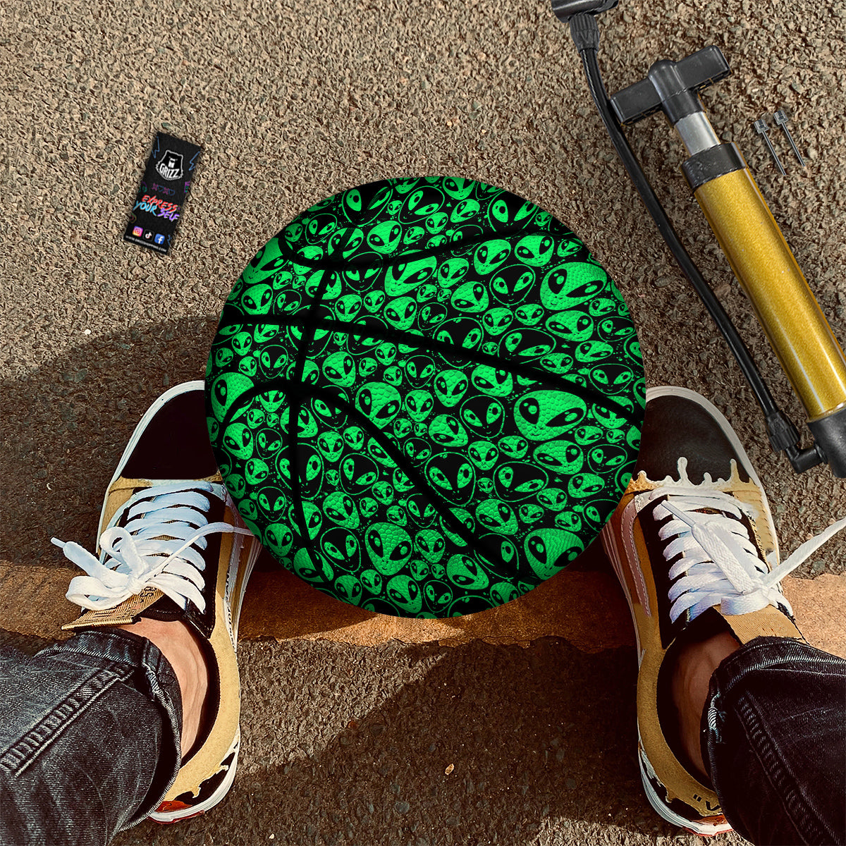 Cute Green Alien Print Pattern Basketball-grizzshop