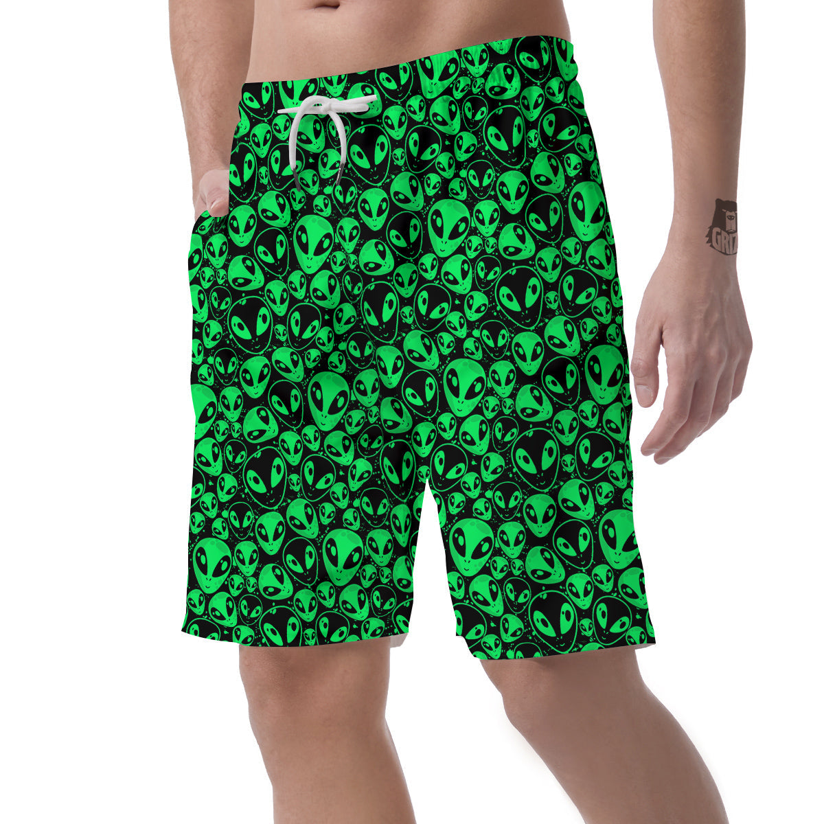 Cute Green Alien Print Pattern Men's Shorts-grizzshop