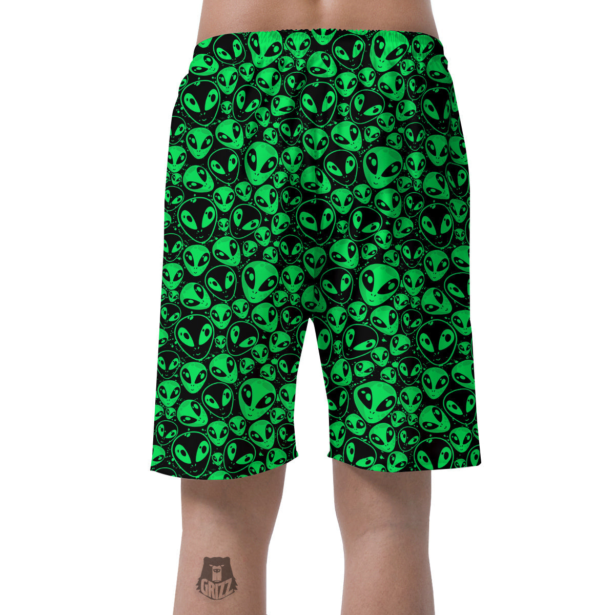 Cute Green Alien Print Pattern Men's Shorts-grizzshop