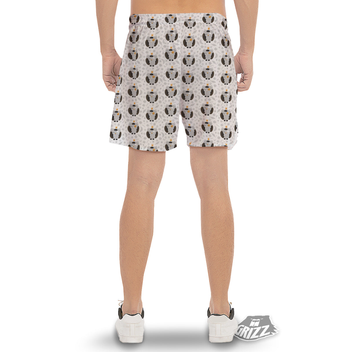 Cute White Grey Owl Print Pattern Men's Gym Shorts-grizzshop