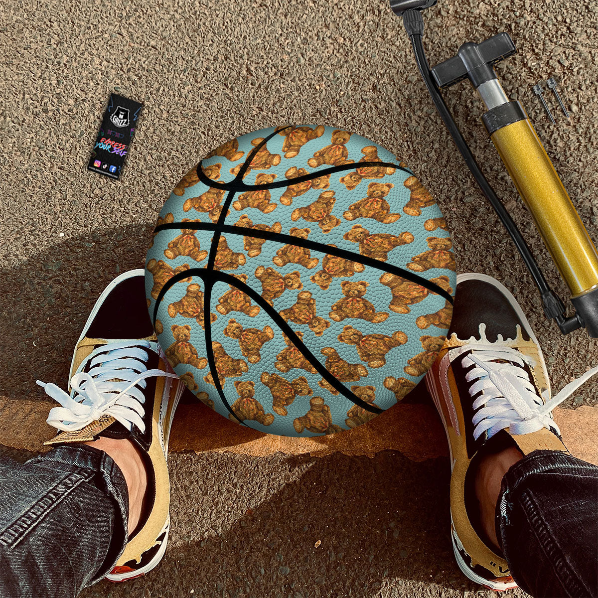 Cute Teddy Bear Print Pattern Basketball