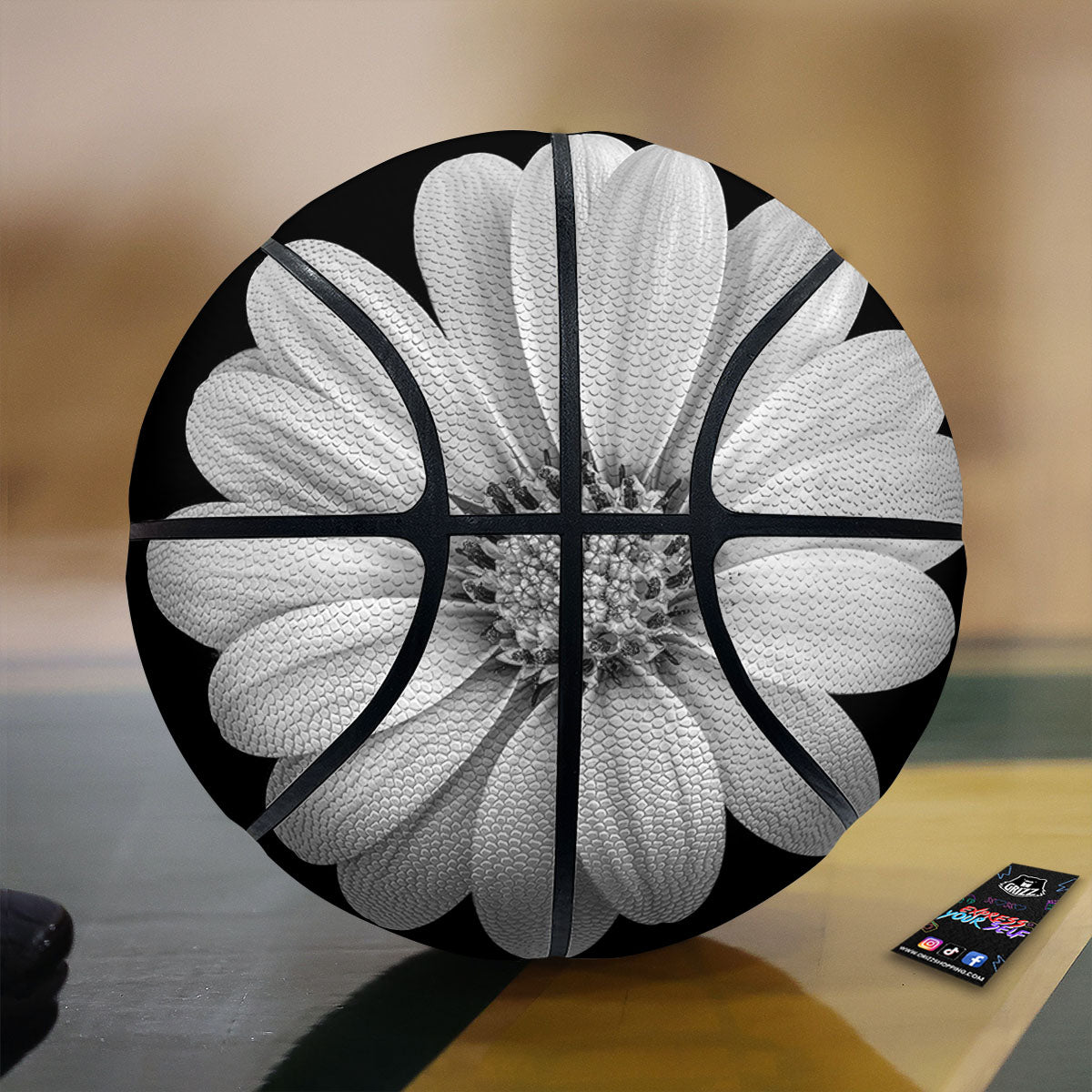 Daisy Flower Monochrome Print Basketball-grizzshop