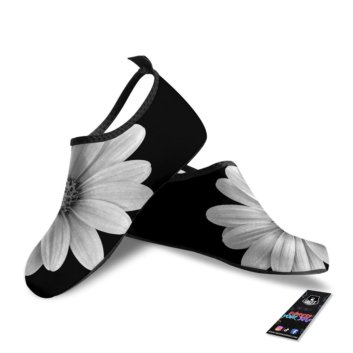 Daisy Flower Monochrome Print Water Shoes-grizzshop