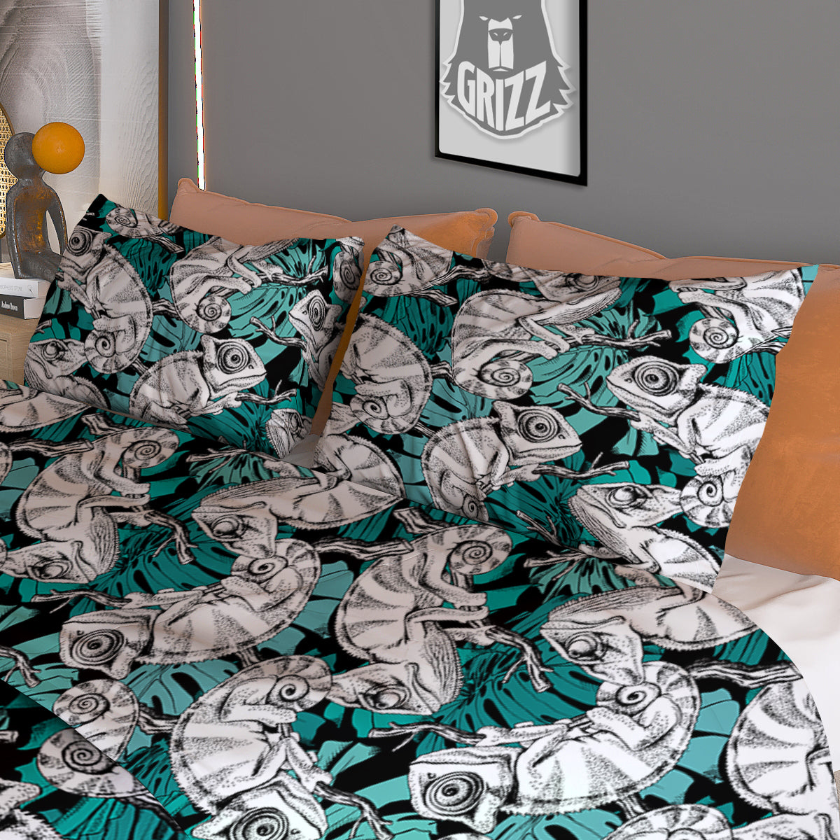 Drawing Chameleon And Monstera Leaf Print Pattern Duvet Cover Bedding Set