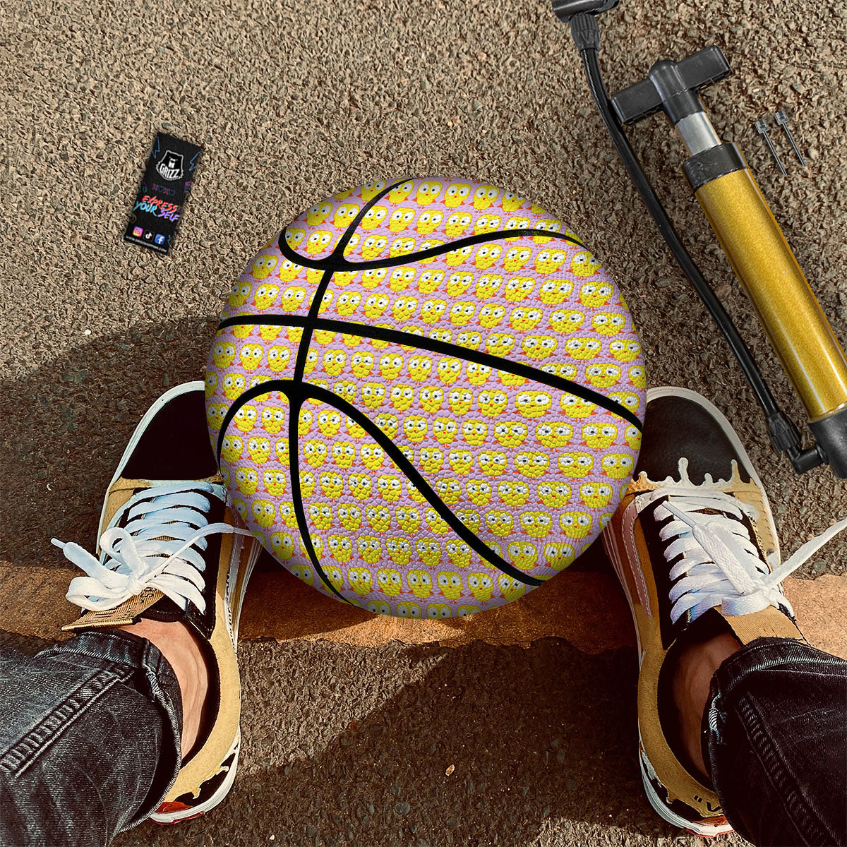 Emoji Chicken Love Print Pattern Basketball