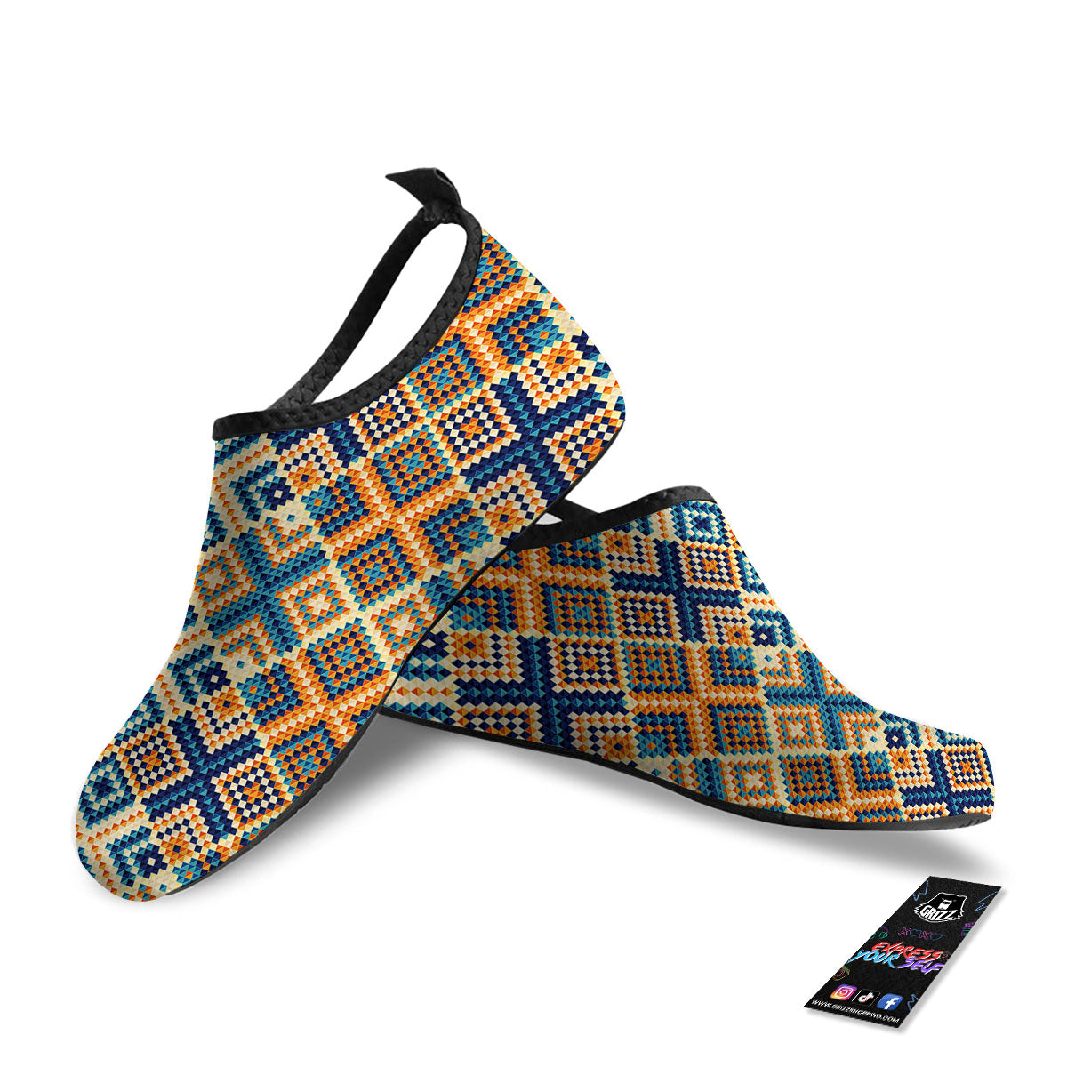Ethnic Pixel Print Pattern Water Shoes-grizzshop