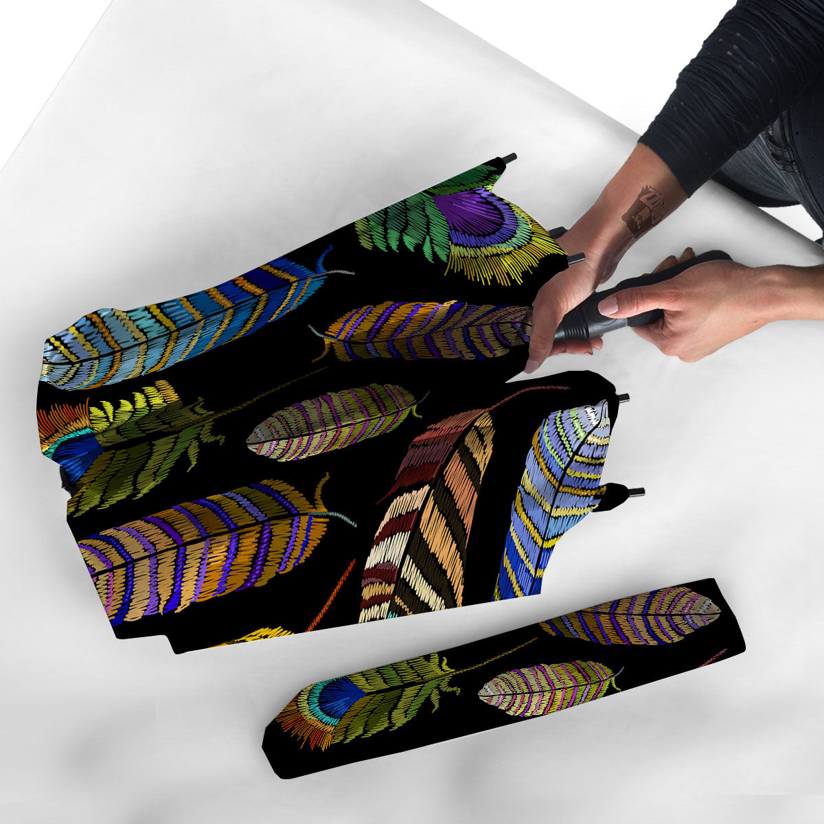 Feather Embroidery Peacock Print Umbrella-grizzshop