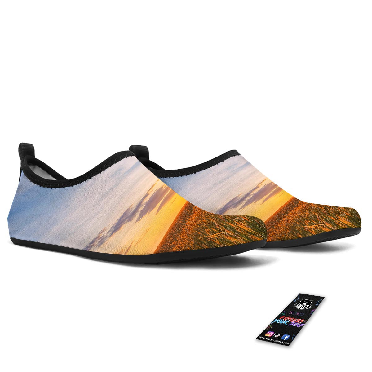 Field Sunrise Print Water Shoes-grizzshop