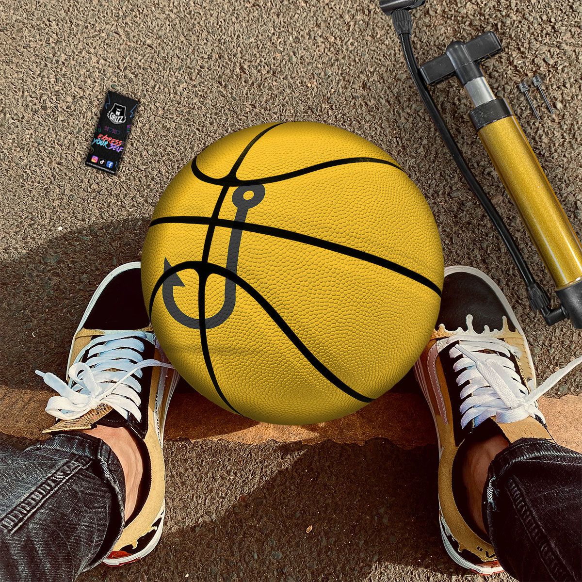 Flower And Parrot Print Pattern Basketball