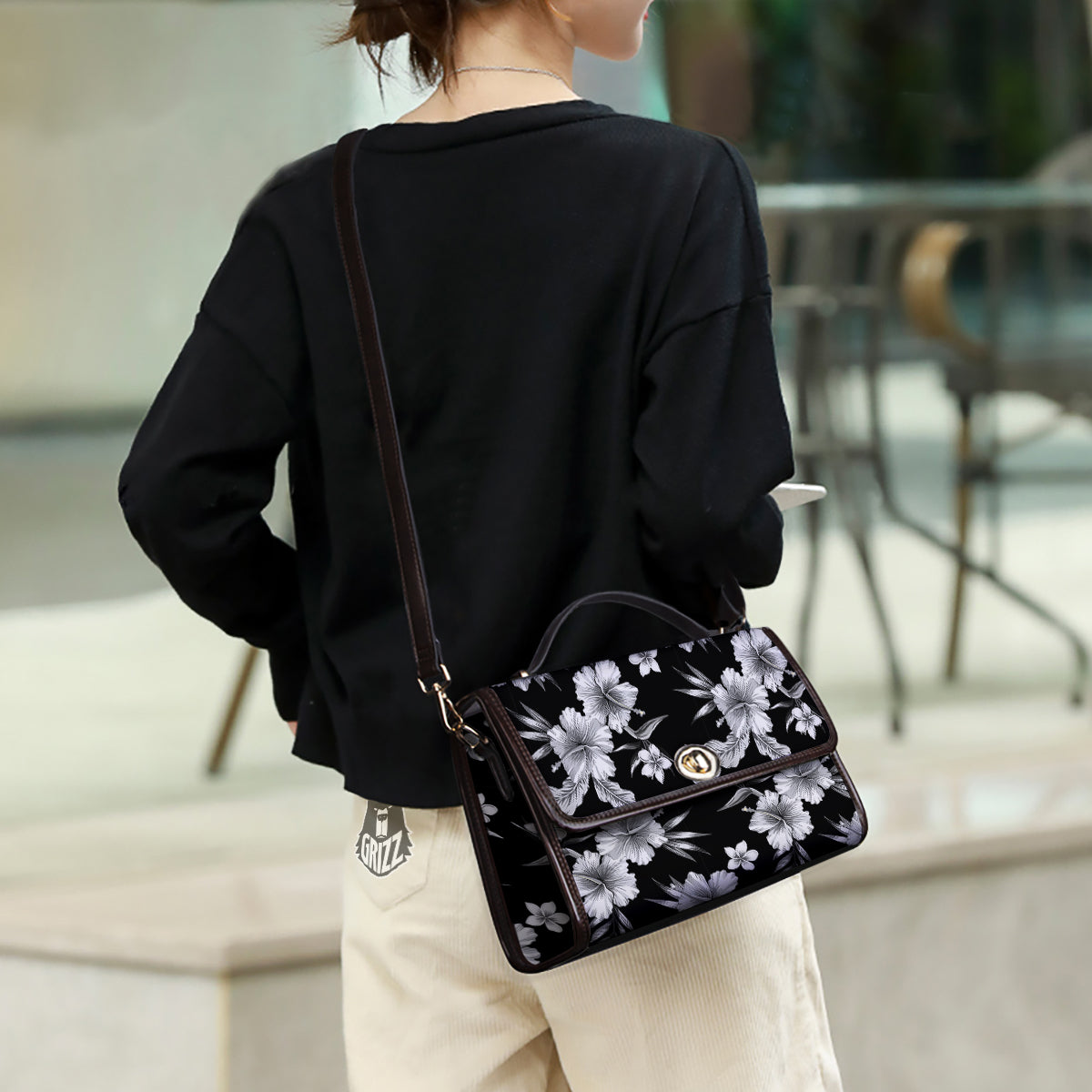Frangipani White And Black Print Pattern Women's Satchel Bag