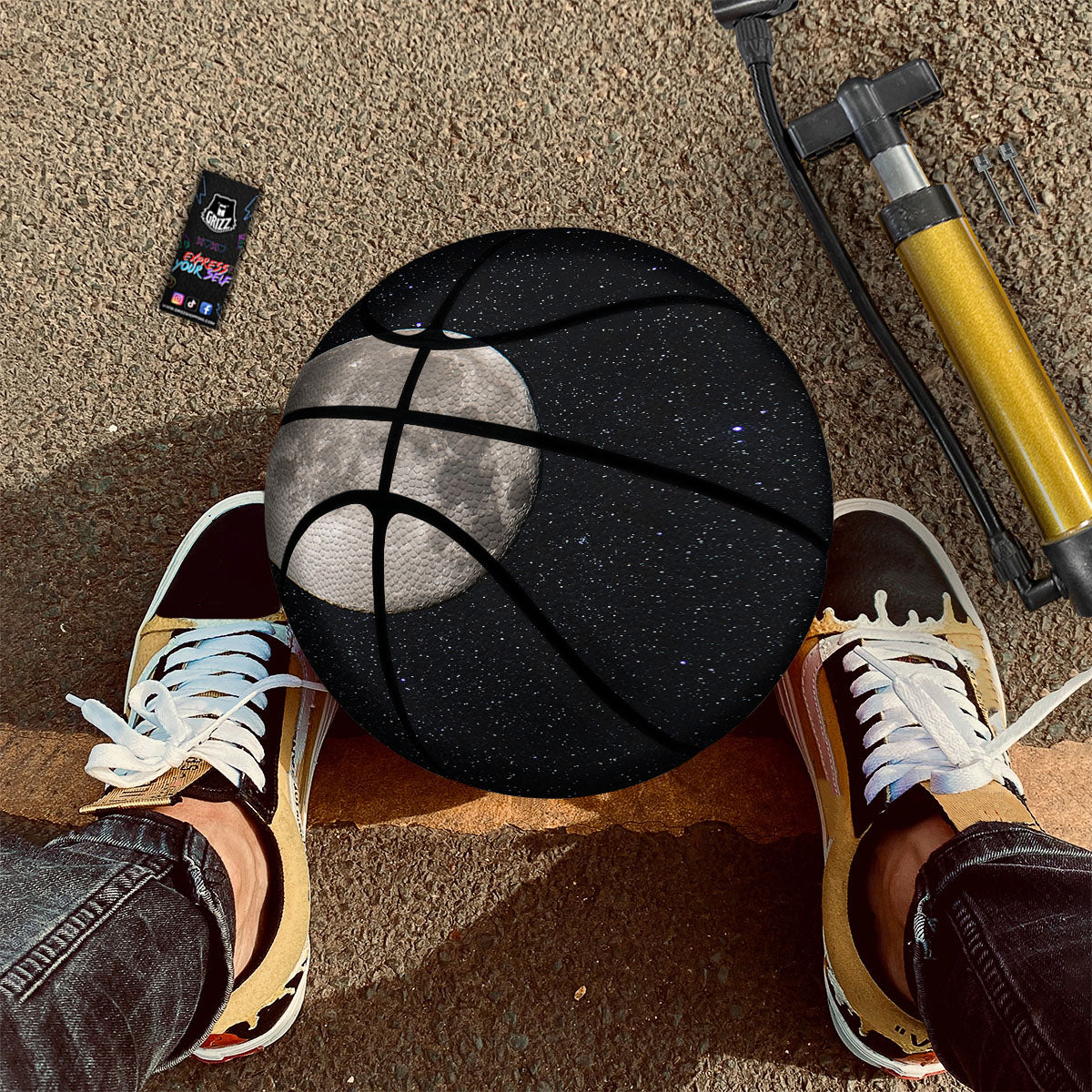 Full Moon Print Basketball-grizzshop