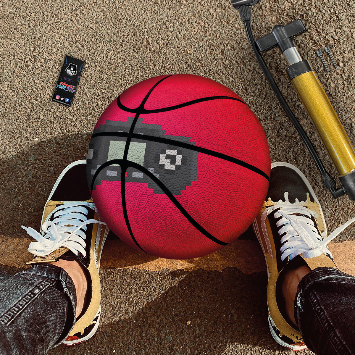 Game Items 8-Bit Pixel Print Basketball-grizzshop