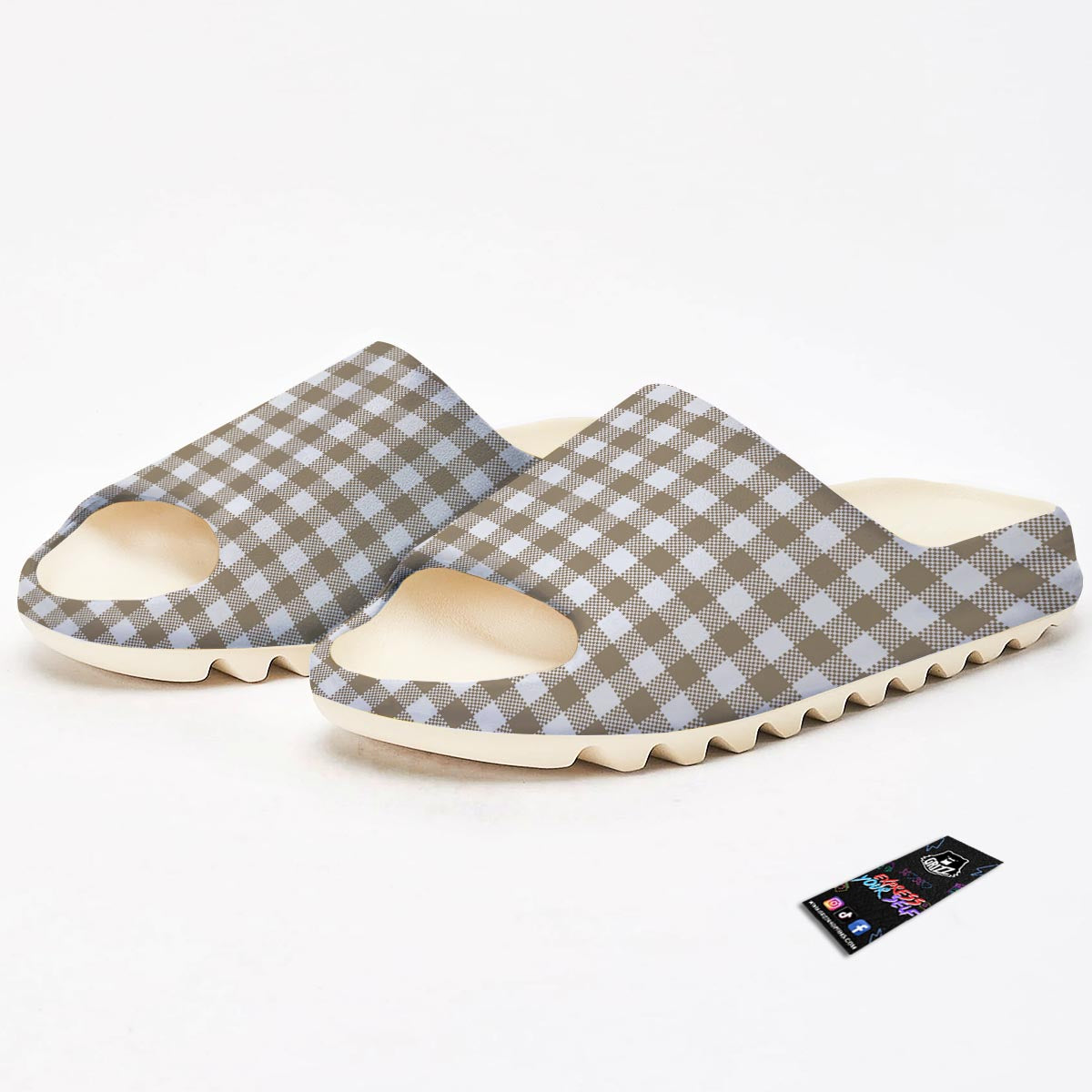 Gingham White And Tan Print Pattern Sandals-grizzshop