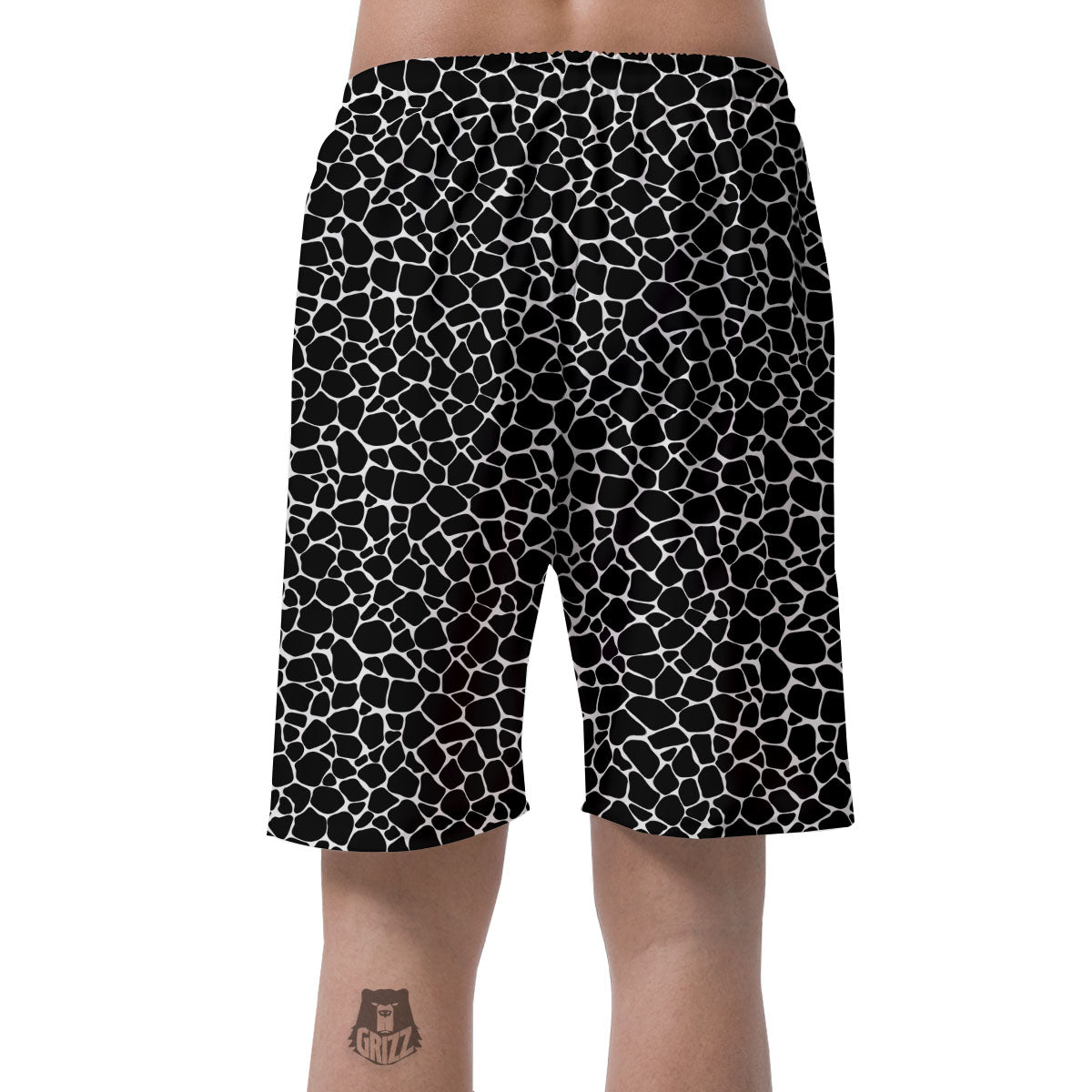 Giraffe Black Tropical Print Pattern Men's Shorts-grizzshop