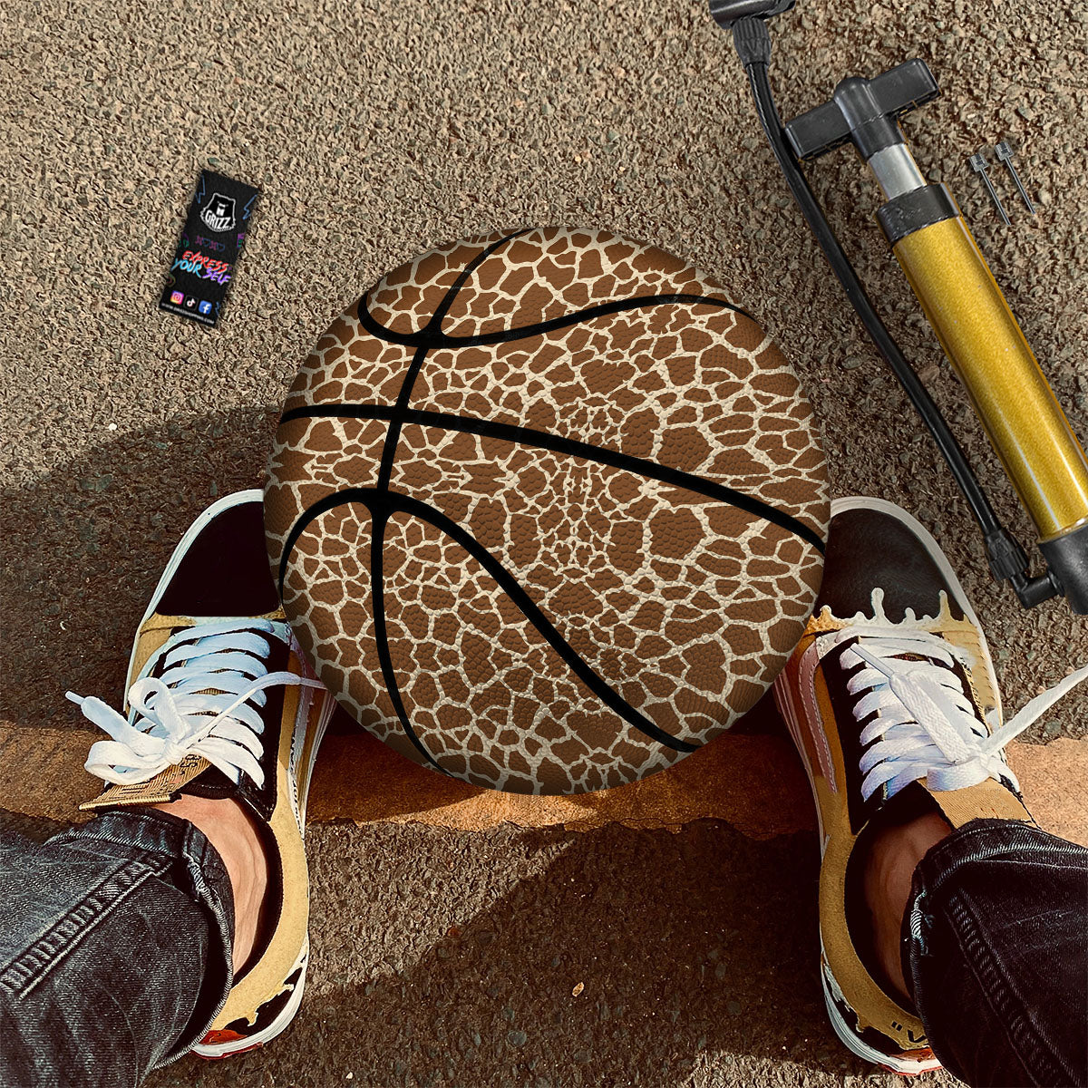 Giraffe Brown Print Pattern Basketball-grizzshop