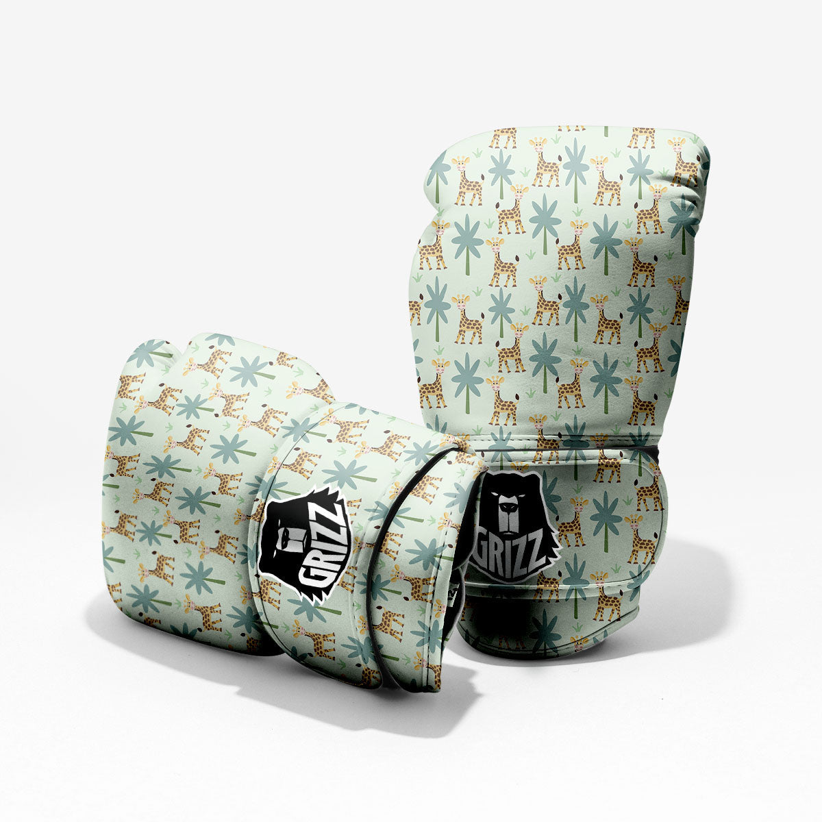 Giraffe Cartoon Print Pattern Pro Boxing Glove