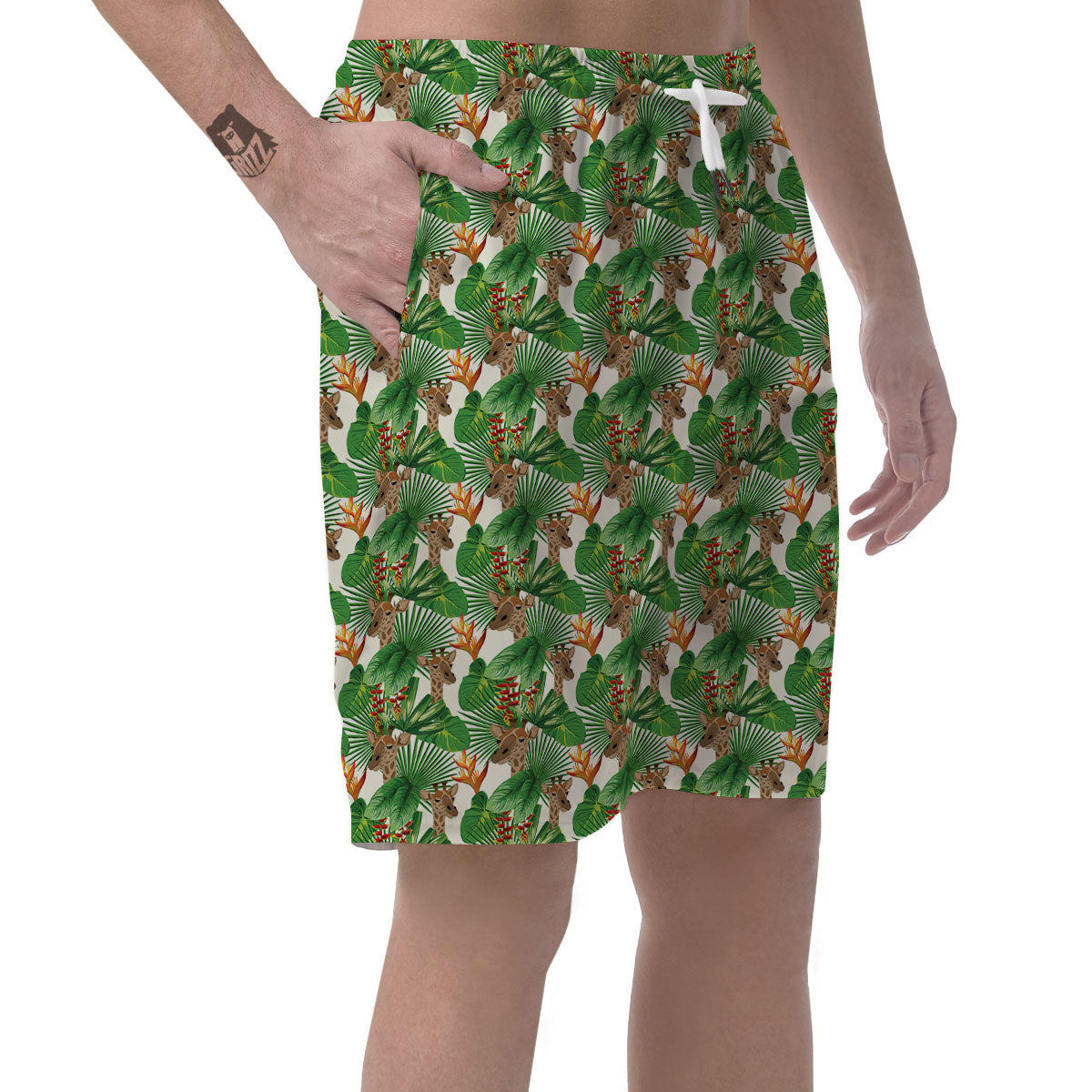 Giraffe Exotic Tropical Print Pattern Men's Shorts-grizzshop