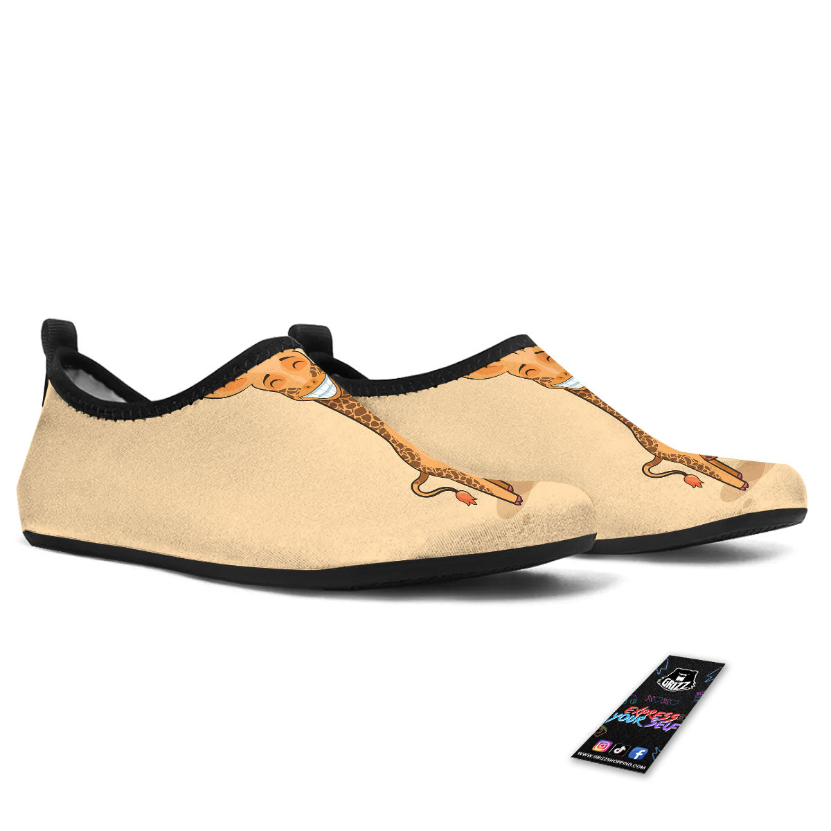 Giraffe Smiley Face Print Water Shoes-grizzshop
