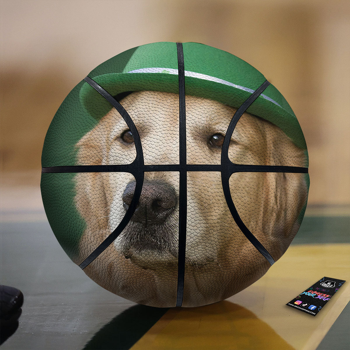 Golden Retriever Patrick's Day Print Basketball