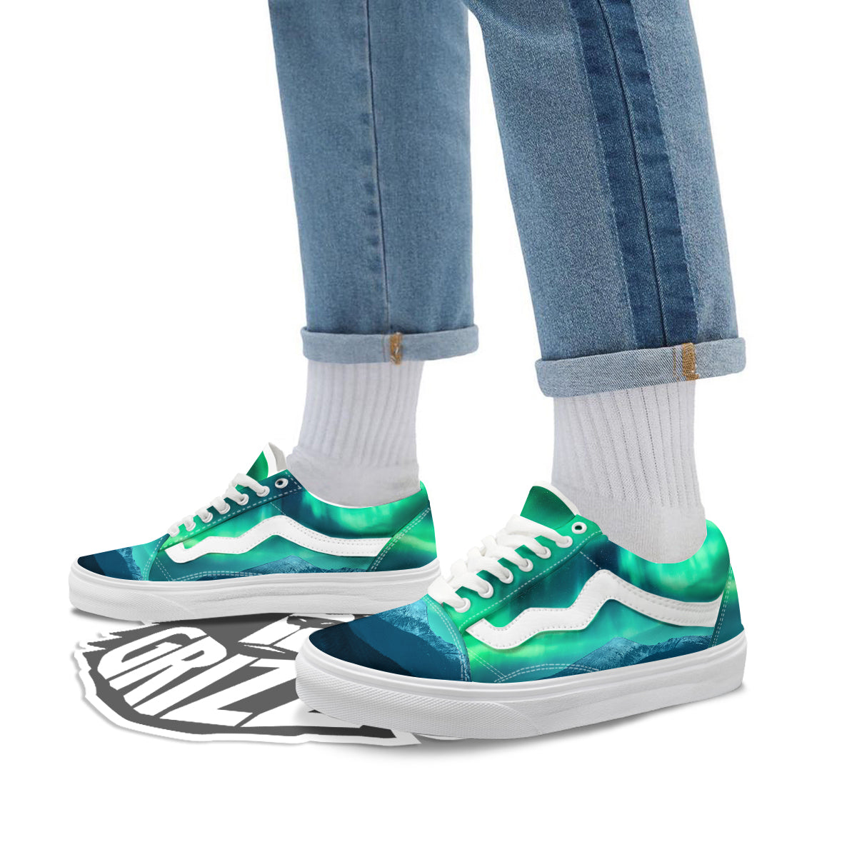Green Northern Lights And Snowy Mountains Print Skate Shoes-grizzshop