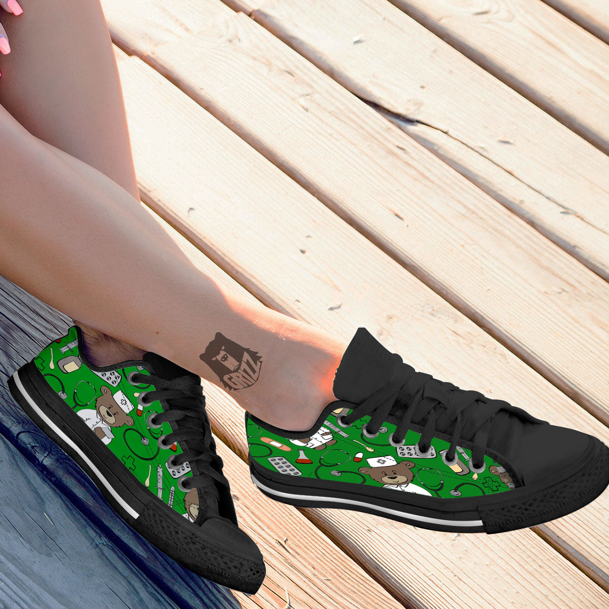 Green Teddy Bear Nurse Black Low Top Shoes-grizzshop
