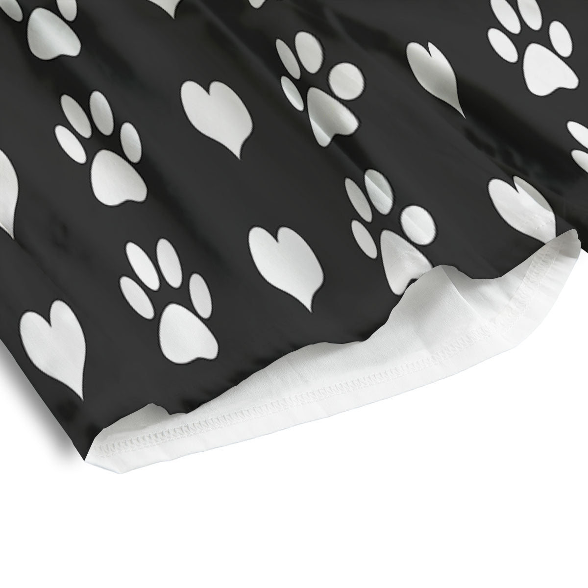 Heart And Black Paw Print Pattern Men's Athletic Shorts